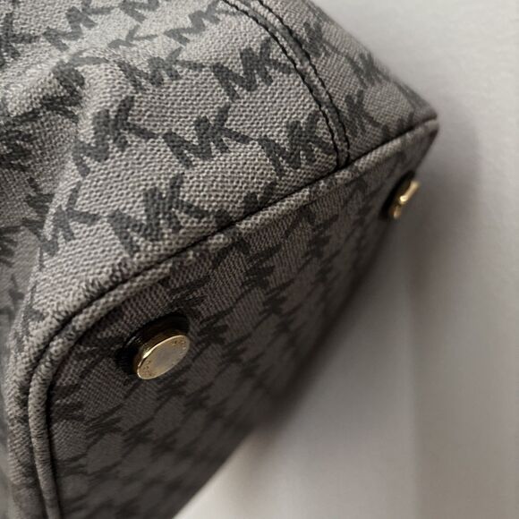 Michael Kors Jet Set Gilly Monogram Zip Snap Signature Tote Y2K Vegan SoHo 90s - Picture 5 of 8